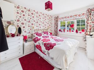 Bedroom- click for photo gallery